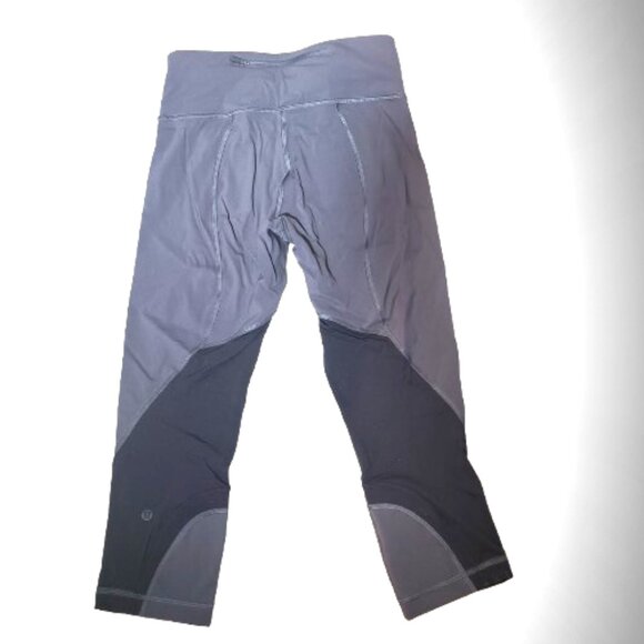 Lululemon High-Rise Crop Leggings — Gray/Charcoal Colorblock — Size 8 - Picture 4 of 7